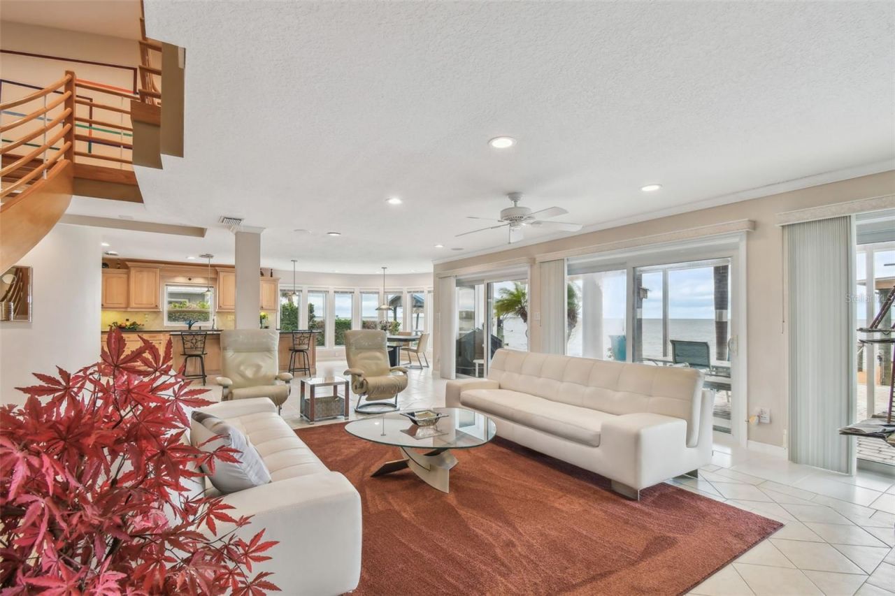 119 Carlyle Circle, Palm Harbor, FL 34683 Photo