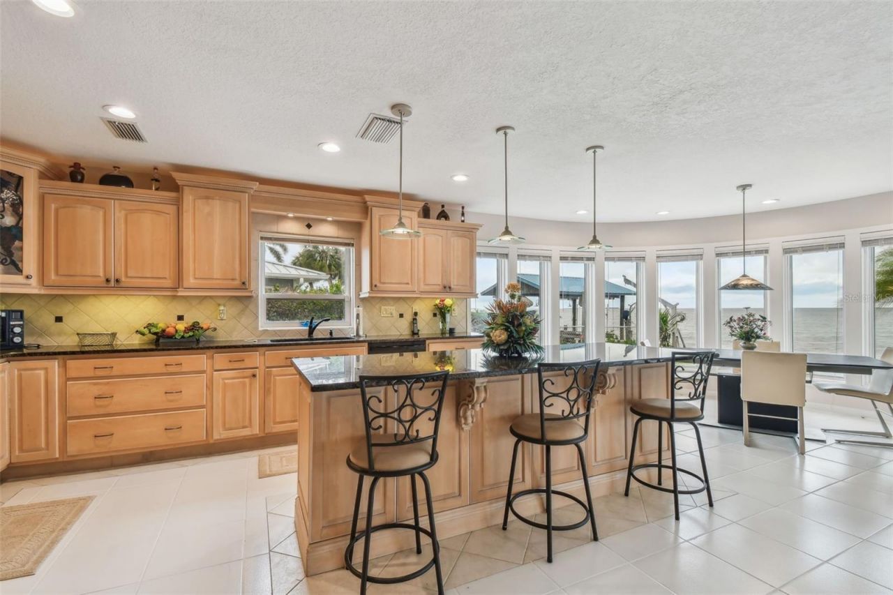 119 Carlyle Circle, Palm Harbor, FL 34683 Photo