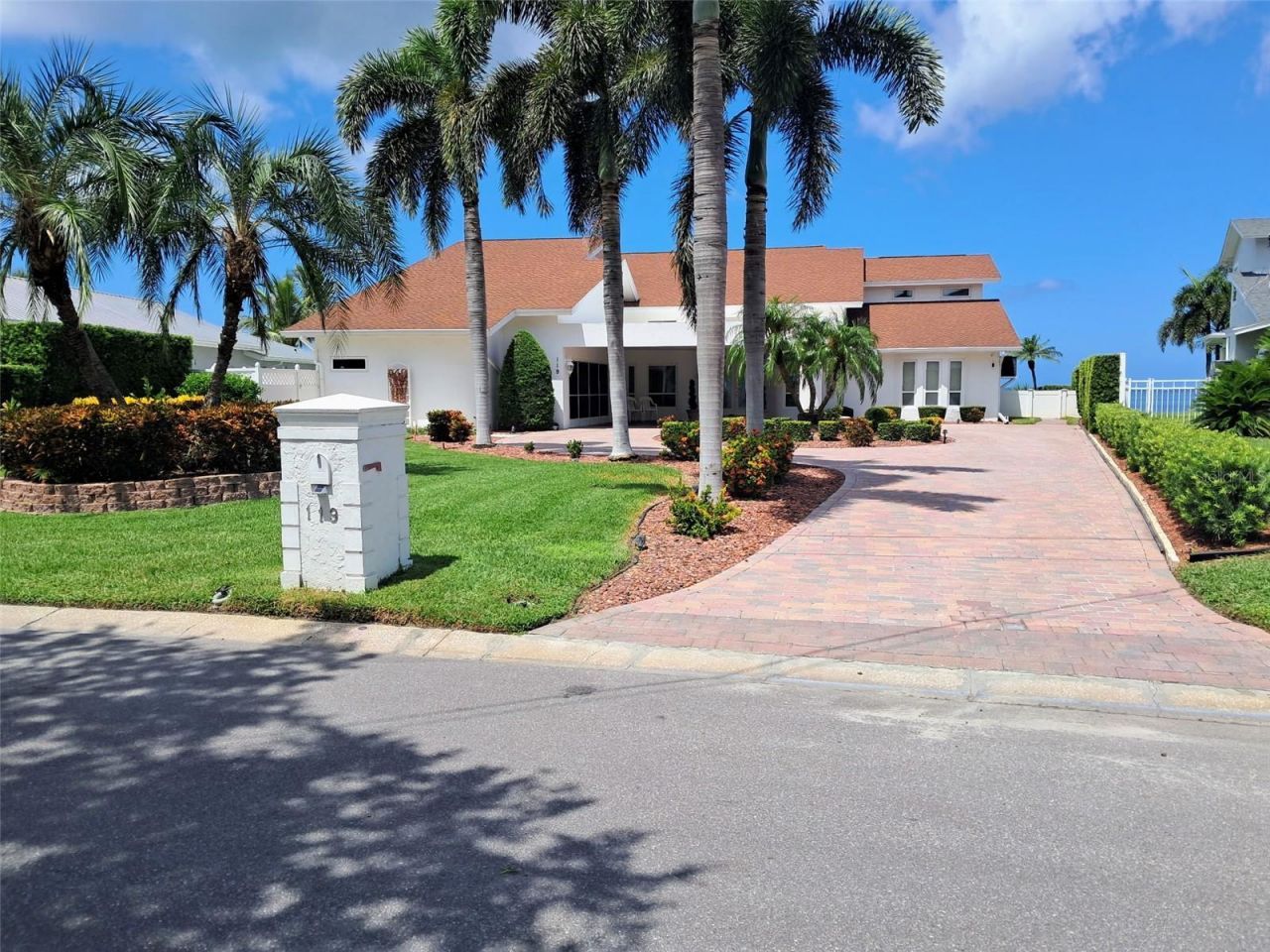119 Carlyle Circle, Palm Harbor, FL 34683 Photo