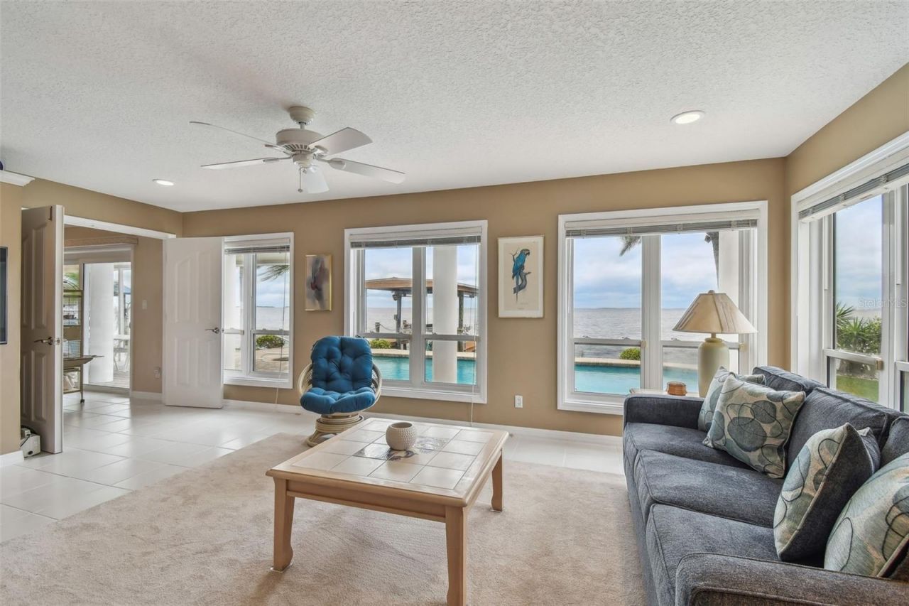 119 Carlyle Circle, Palm Harbor, FL 34683 Photo