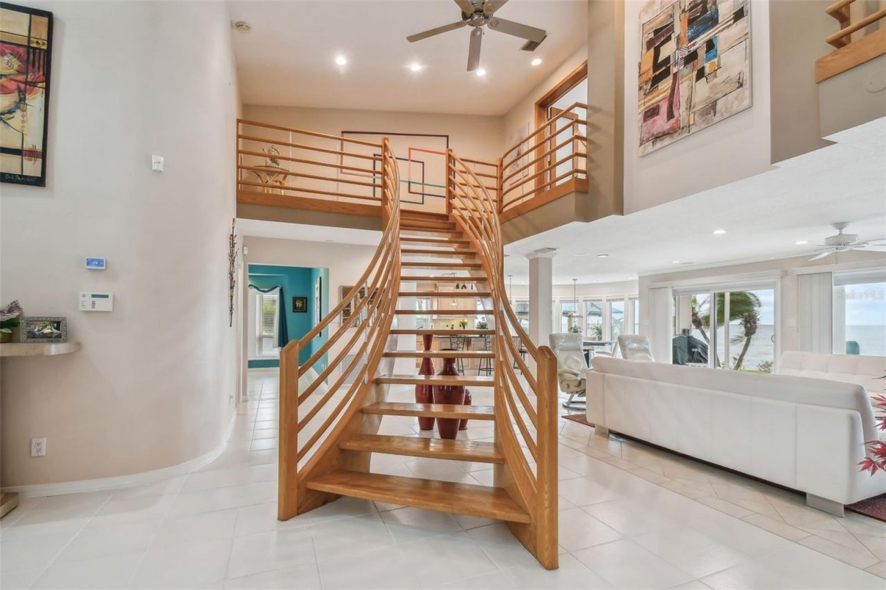119 Carlyle Circle, Palm Harbor, FL 34683 Photo