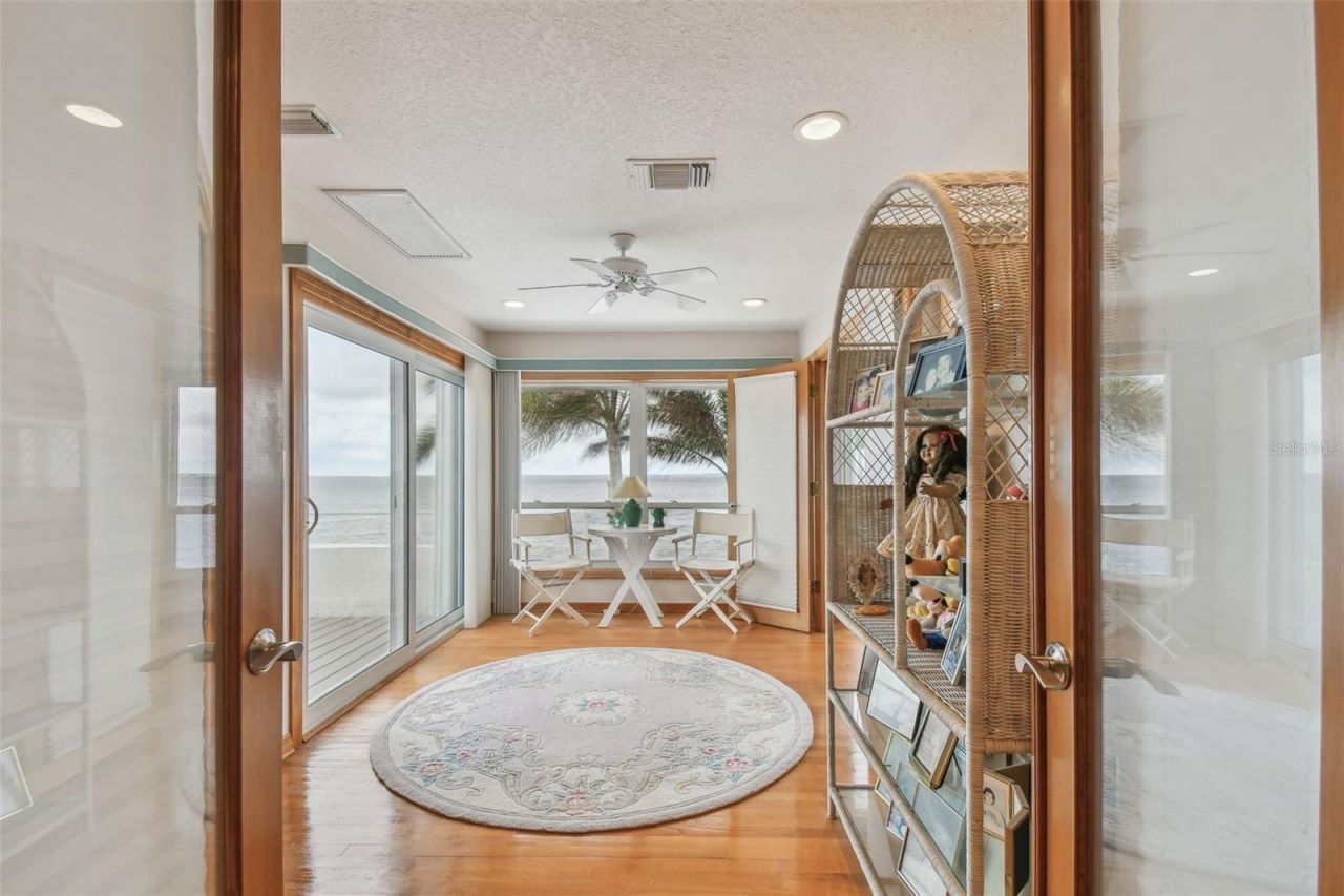119 Carlyle Circle, Palm Harbor, FL 34683 Photo