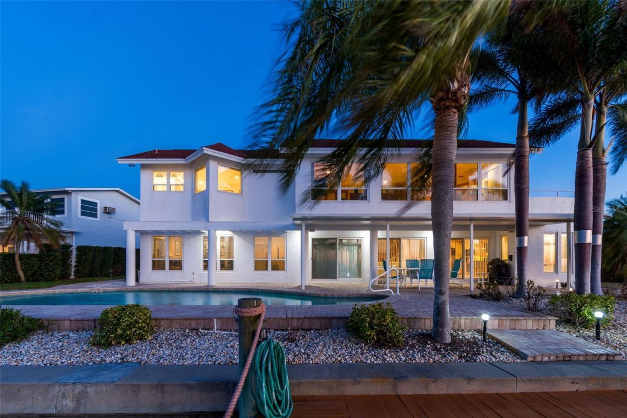 119 Carlyle Circle, Palm Harbor, FL 34683 Photo