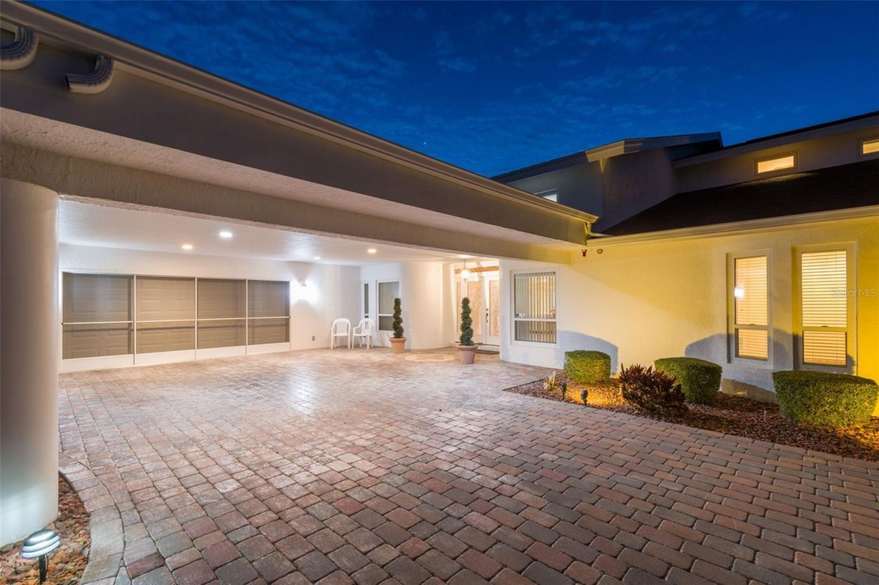 119 Carlyle Circle, Palm Harbor, FL 34683 Photo