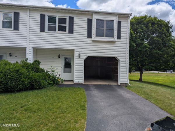 28 Clubhouse Drive, Saratoga Springs, NY 12866