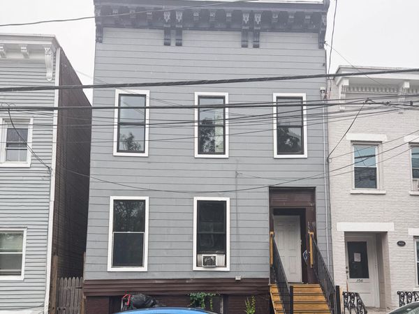 154 Broad St, Albany, NY 12202