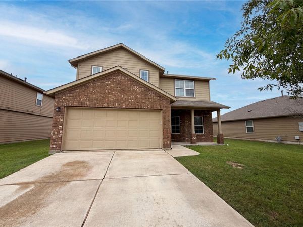 706 Luna Vista DR , Hutto, TX 78634