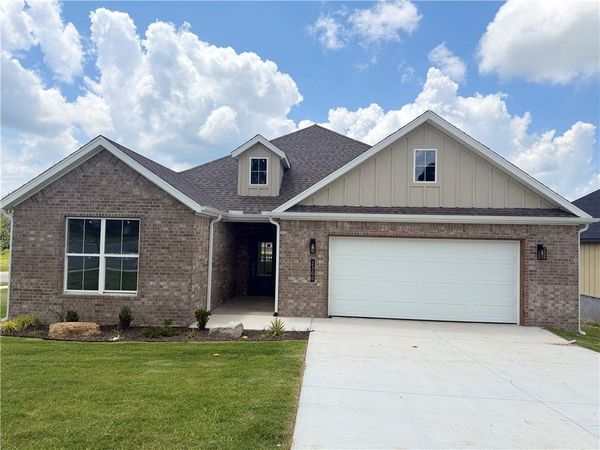 2300 Cassidy Court , Siloam Springs, AR 72761