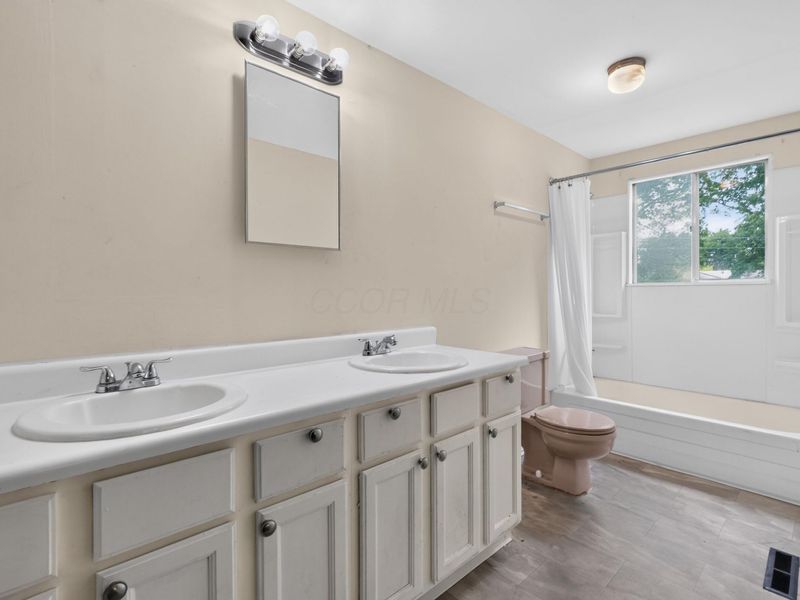 3698 Mexico Avenue , Westerville, OH 43081 Photo 13