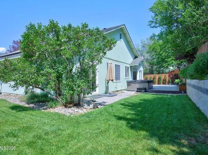 1344 Windsor Drive, Gardnerville, NV 89410 Photo