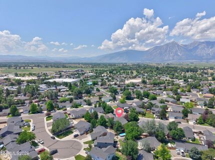 1344 Windsor Drive, Gardnerville, NV 89410 Photo