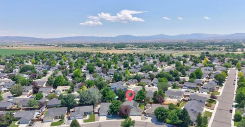 1344 Windsor Drive, Gardnerville, NV 89410 Photo