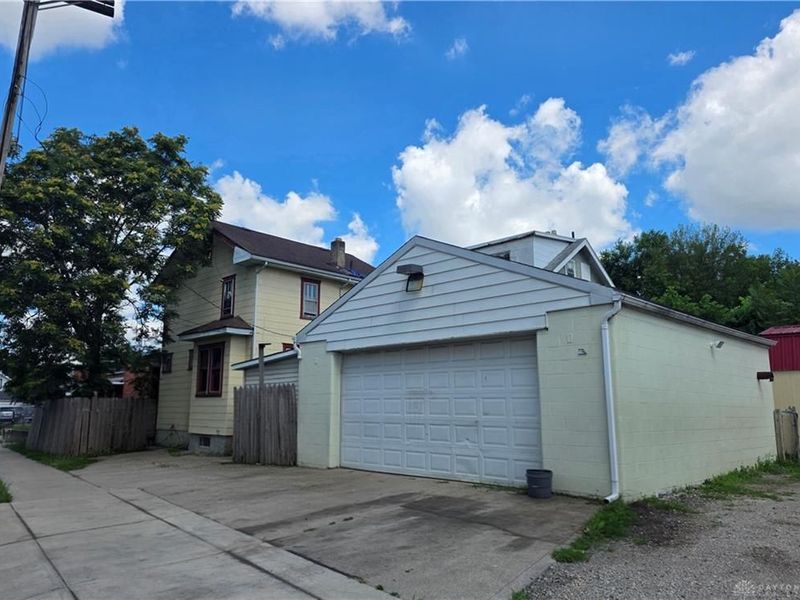 180 N Hague Avenue, Columbus, OH 43204 Photo 4