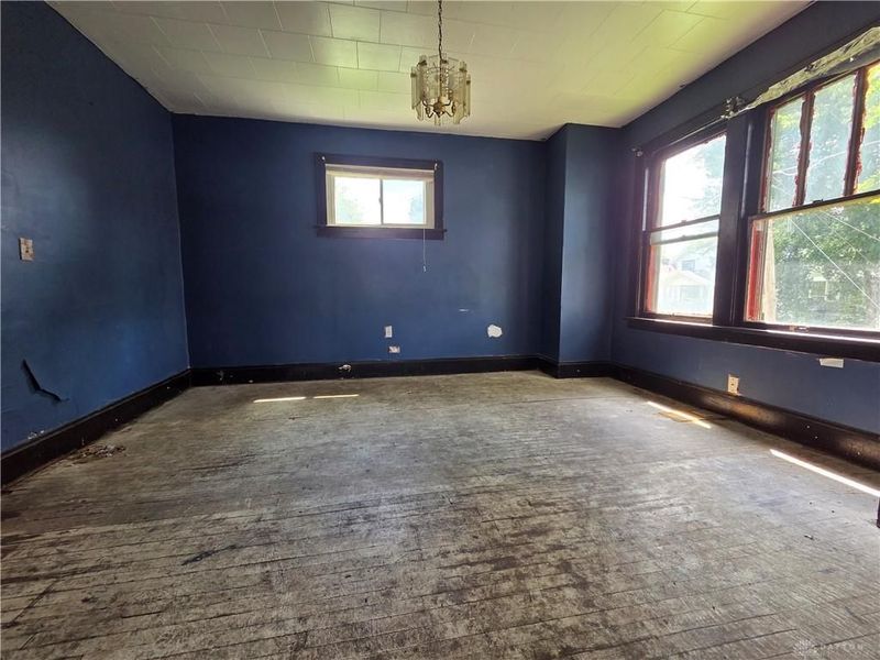 180 N Hague Avenue, Columbus, OH 43204 Photo 8