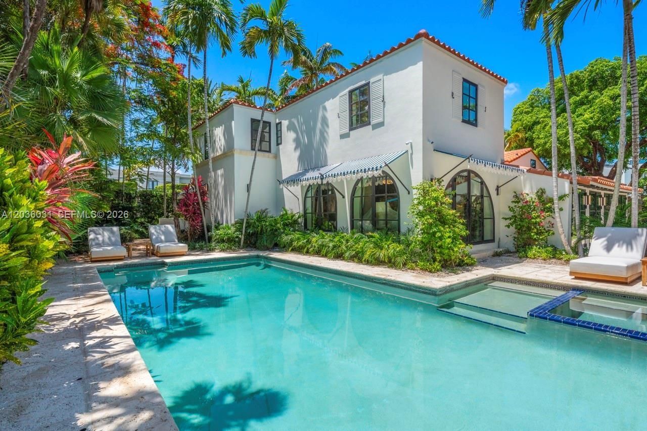 4727 N Bay Rd , Miami Beach, FL 33140 Photo