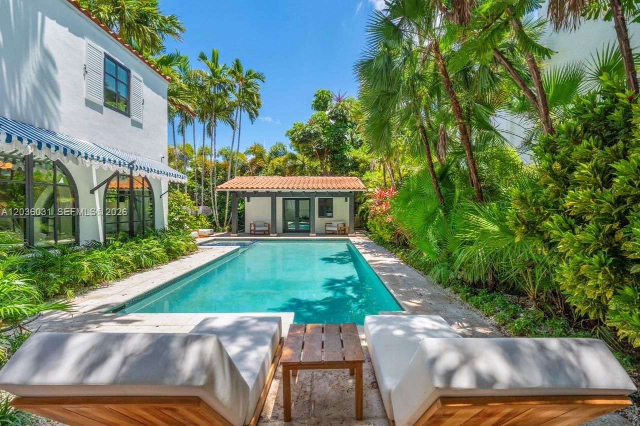4727 N Bay Rd, Miami Beach, FL 33140 Photo