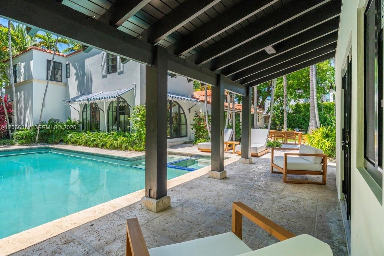 4727 N Bay Rd, Miami Beach, FL 33140 Photo