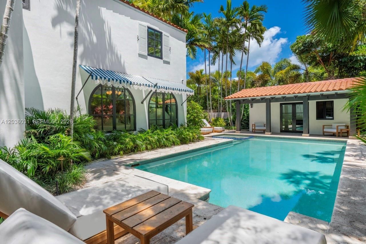 4727 N Bay Rd, Miami Beach, FL 33140 Photo