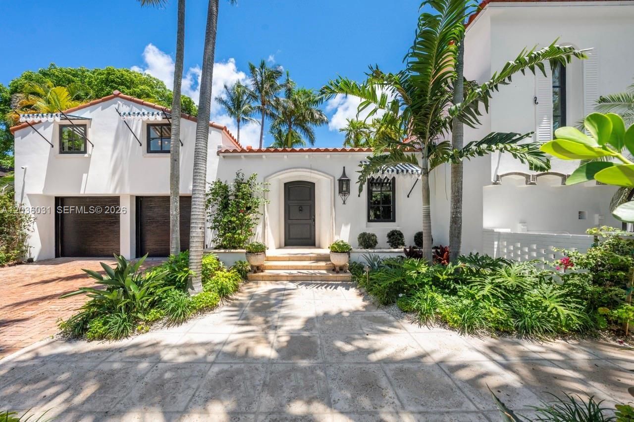 4727 N Bay Rd, Miami Beach, FL 33140 Photo