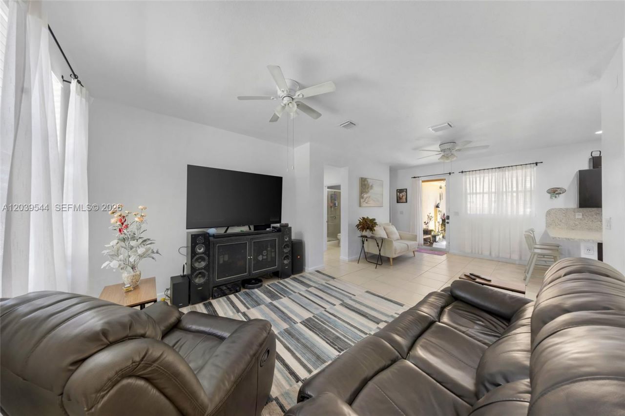 24637 SW 117th Ave, Homestead, FL 33032 Photo