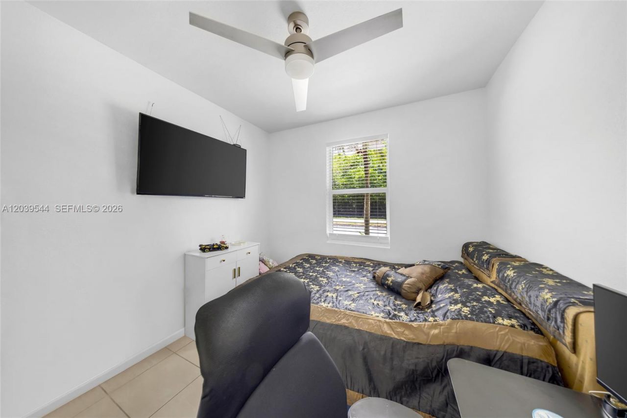 24637 SW 117th Ave, Homestead, FL 33032 Photo