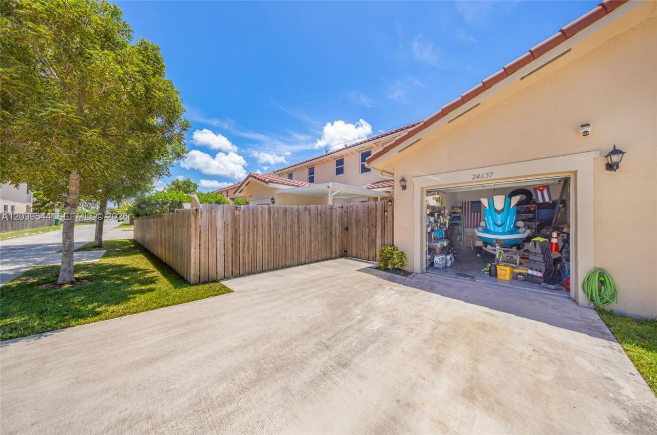 24637 SW 117th Ave, Homestead, FL 33032 Photo