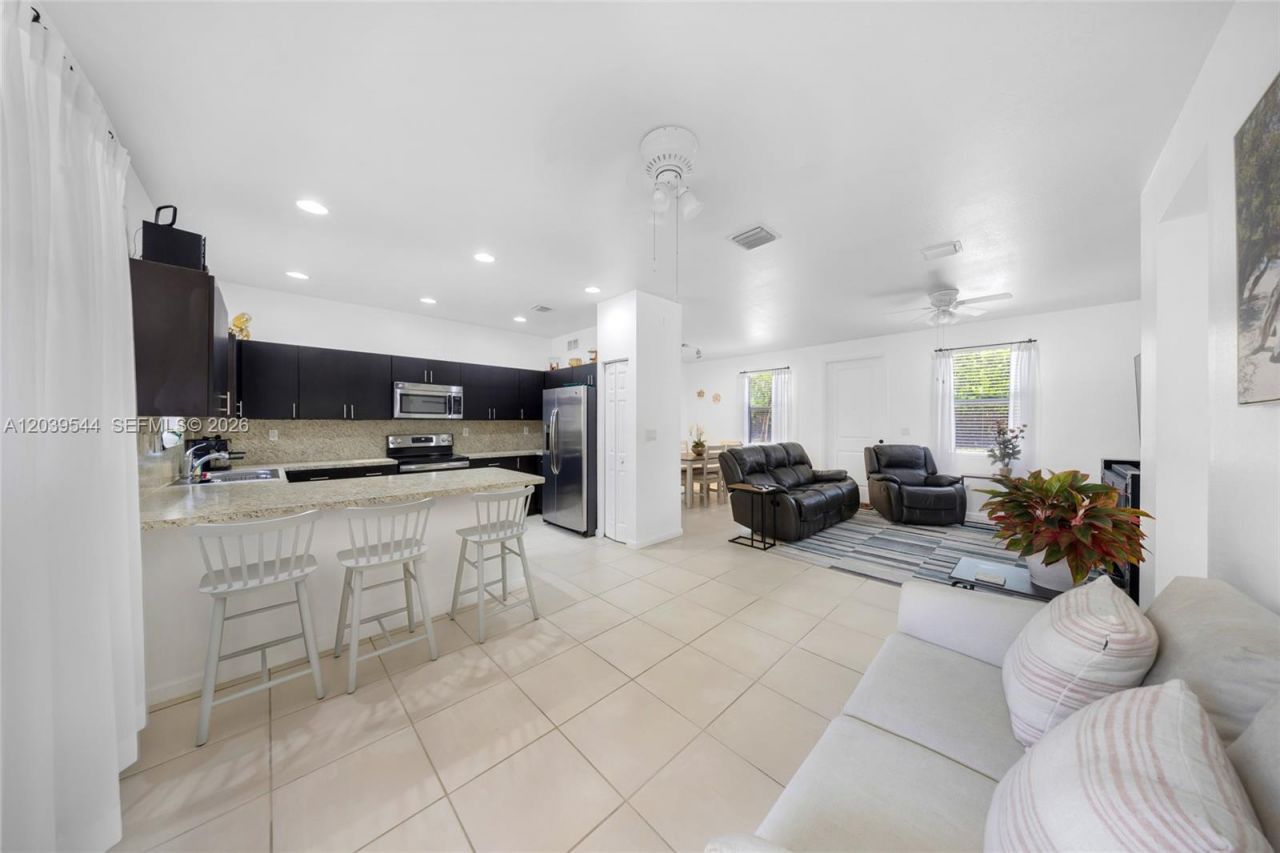 24637 SW 117th Ave, Homestead, FL 33032 Photo