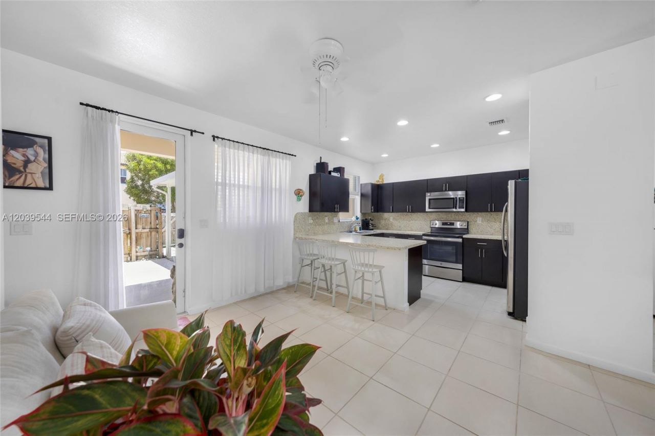 24637 SW 117th Ave, Homestead, FL 33032 Photo