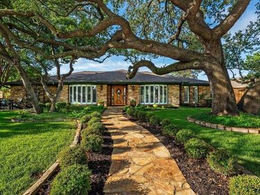 7240 Hunters Ridge , Dallas, TX 75248