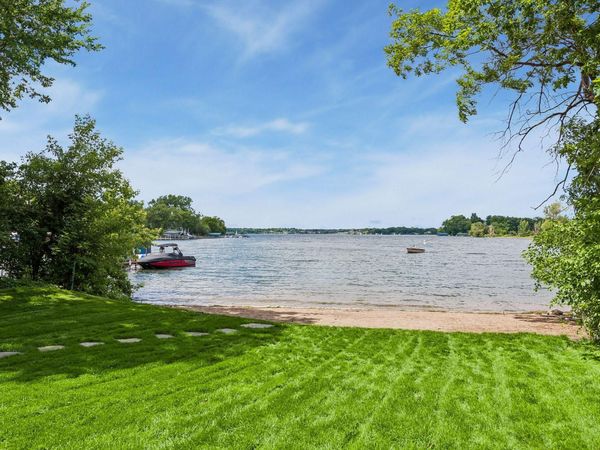 17310 County Road 101 W, Minnetonka, MN 55391