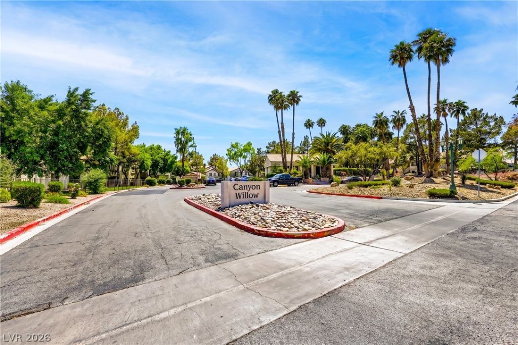 5241 Caspian Springs Drive , Las Vegas, NV 89120