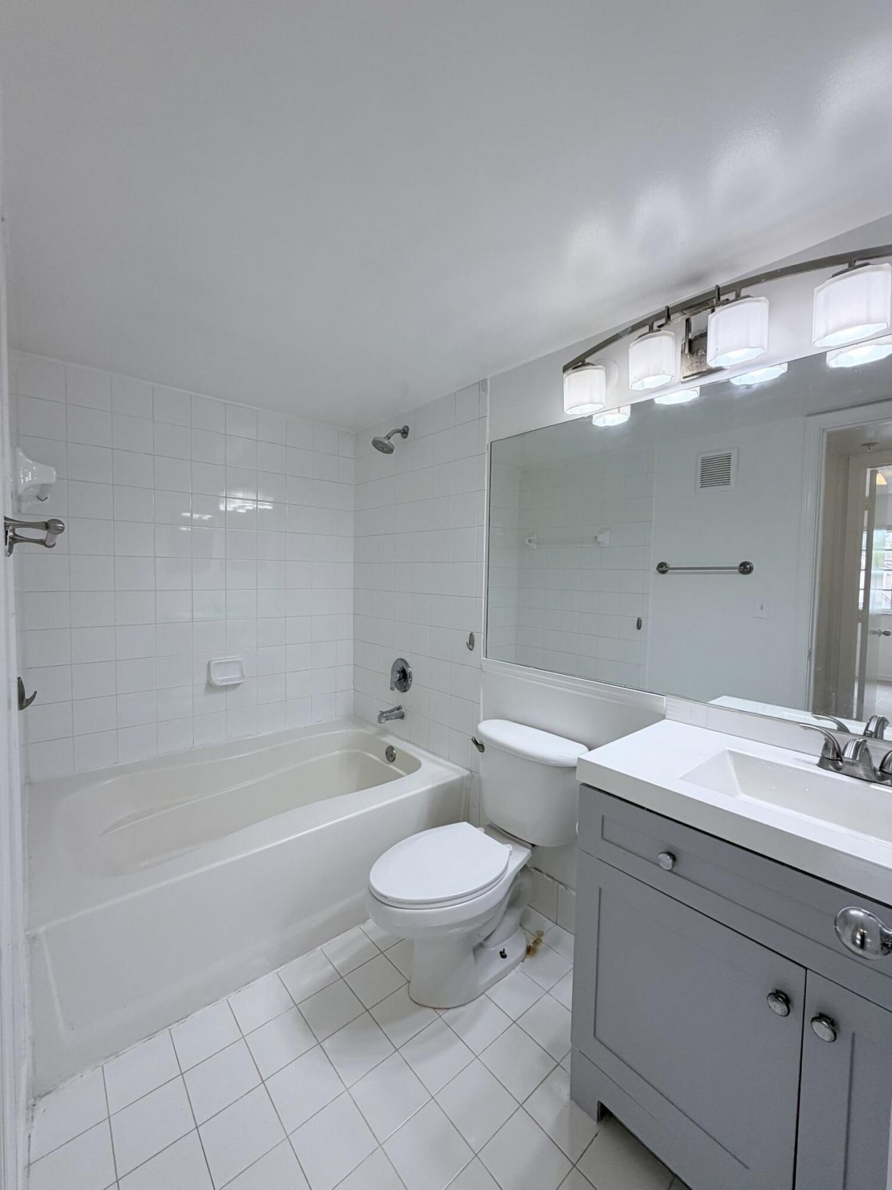 2041 Renaissance Boulevard, Unit 207, Miramar, FL 33025 Photo