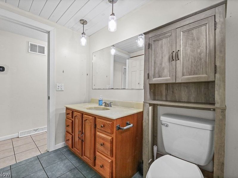 6410 Westmore Street, Louisville, OH 44641 Photo 20