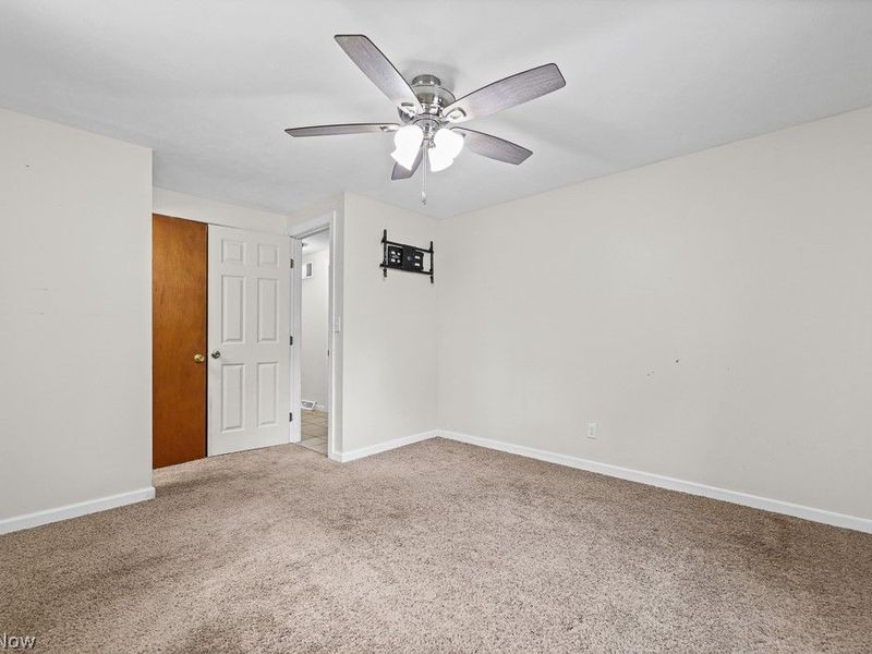 6410 Westmore Street, Louisville, OH 44641 Photo 27