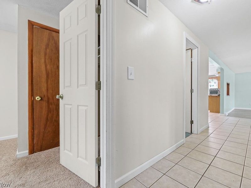 6410 Westmore Street, Louisville, OH 44641 Photo 32