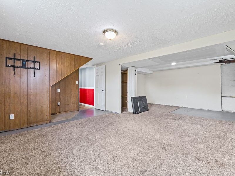 6410 Westmore Street, Louisville, OH 44641 Photo 40