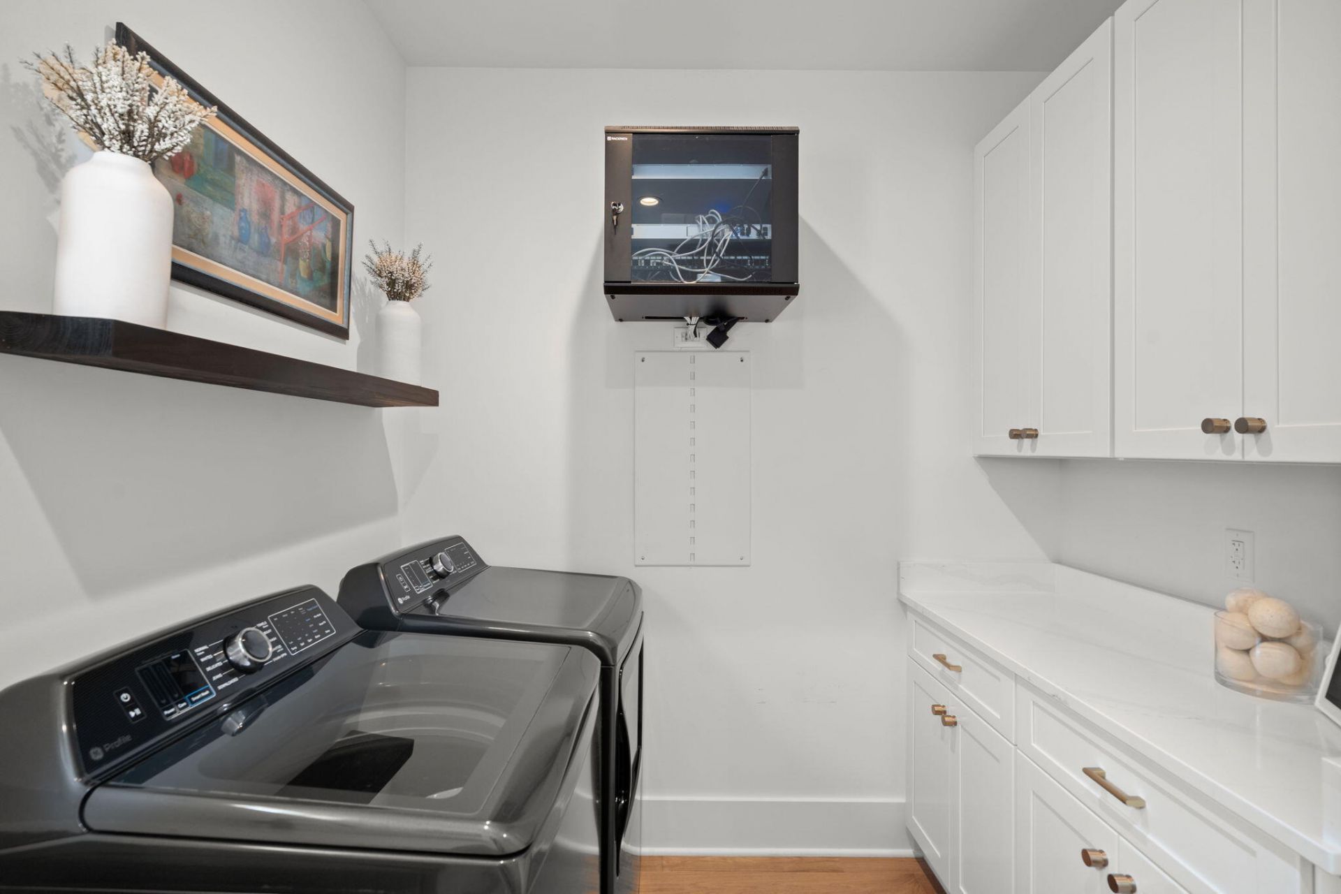 2147 River Road Photo 39