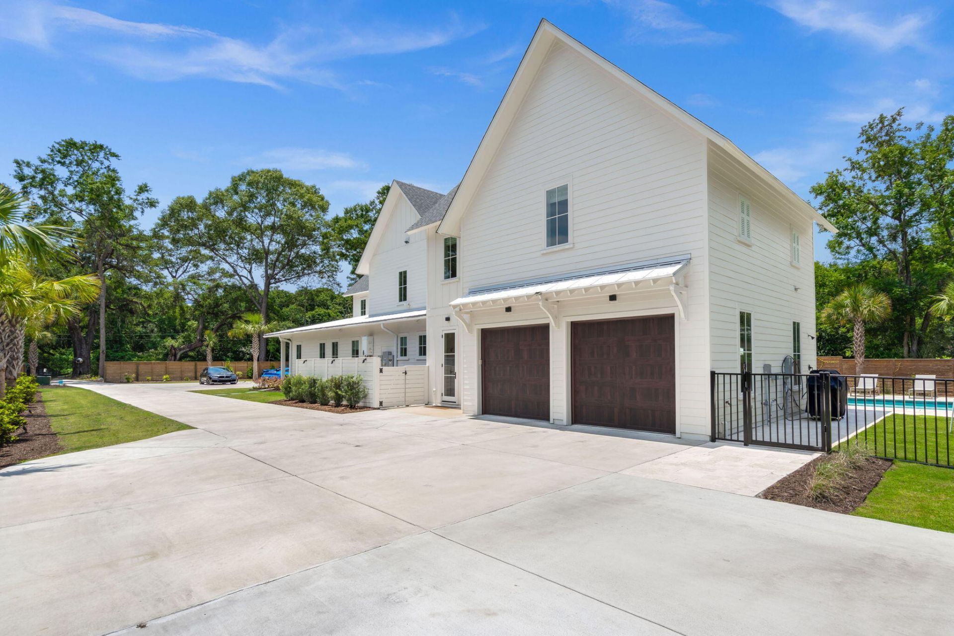 2147 River Road Photo 4