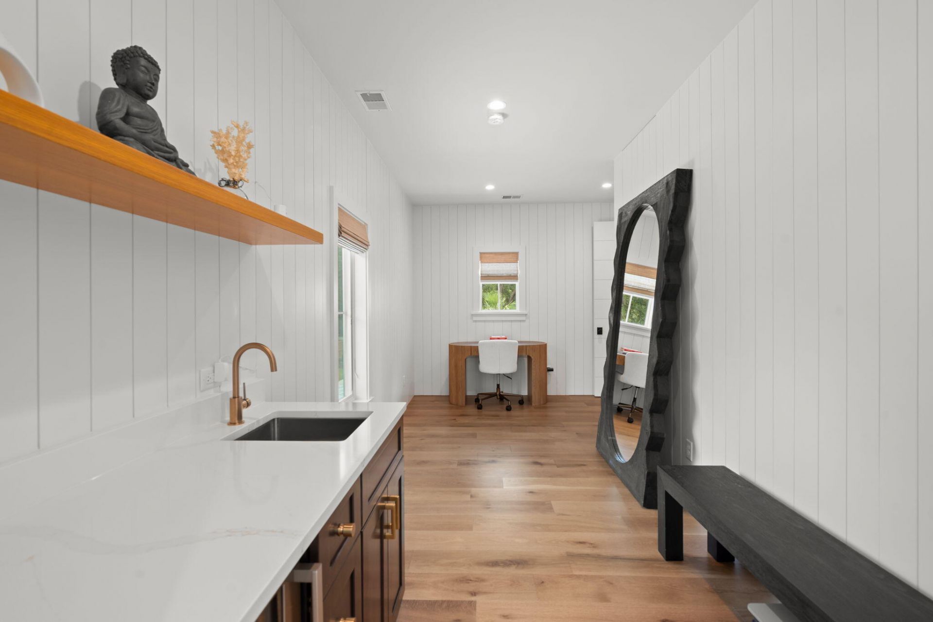 2147 River Road Photo 42