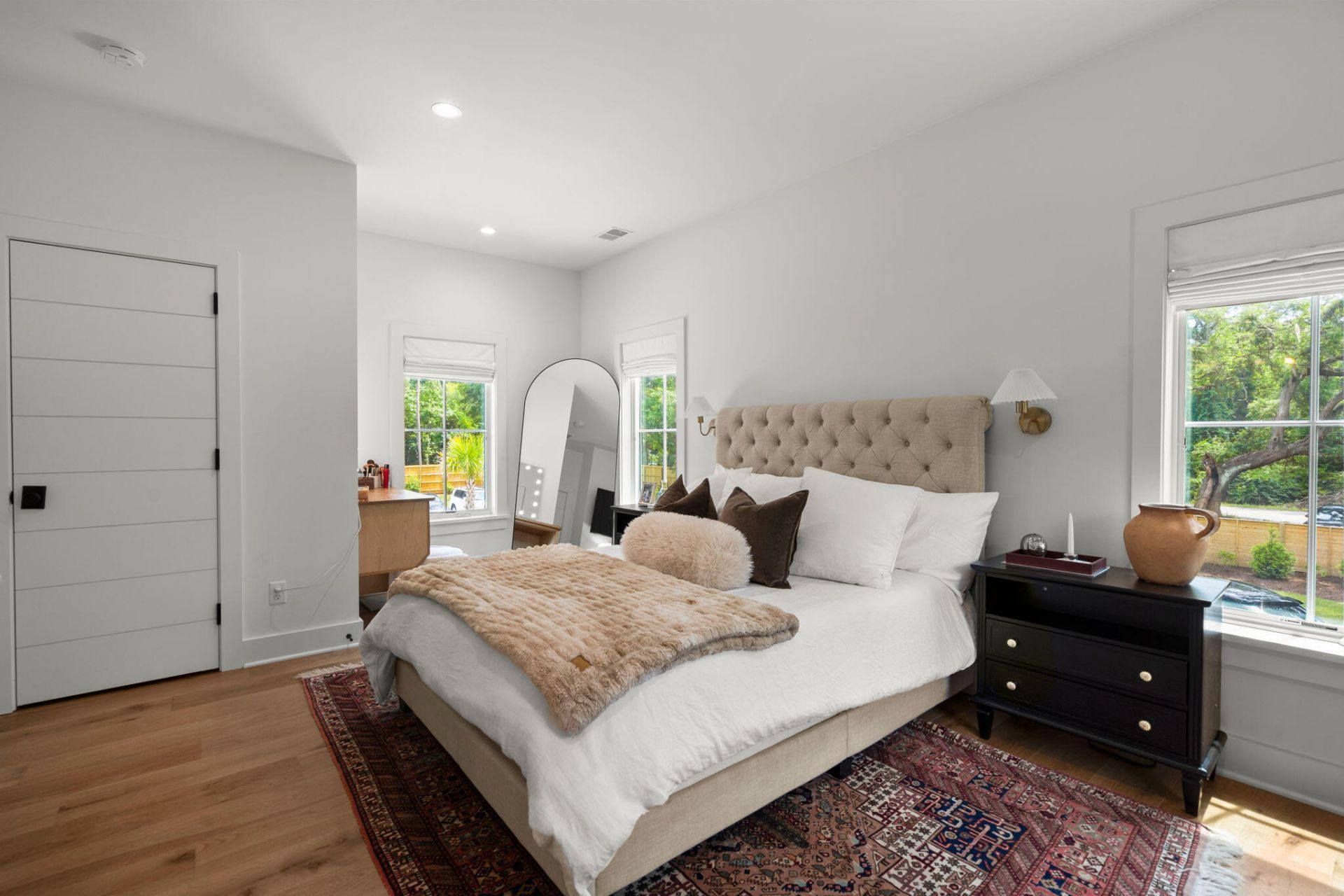 2147 River Road Photo 59