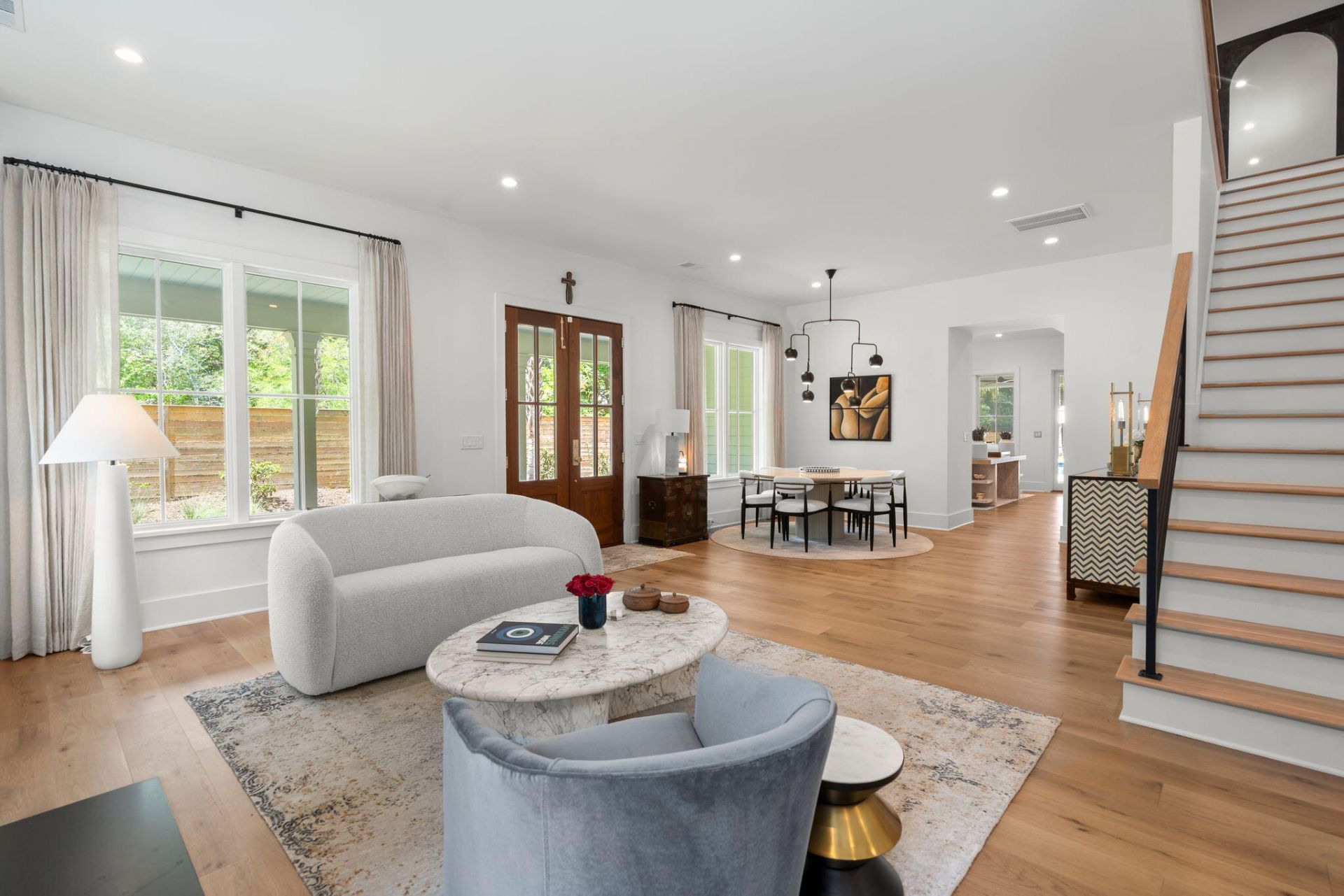 2147 River Road Photo 8