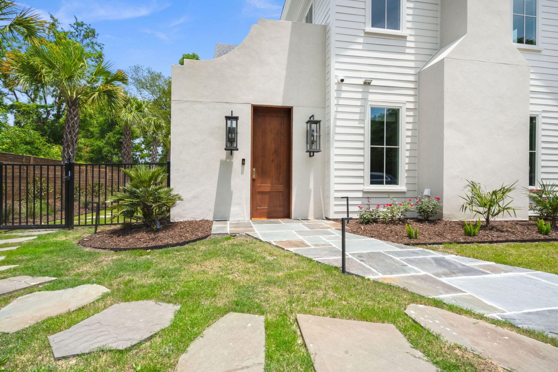 2147 River Road Photo 84
