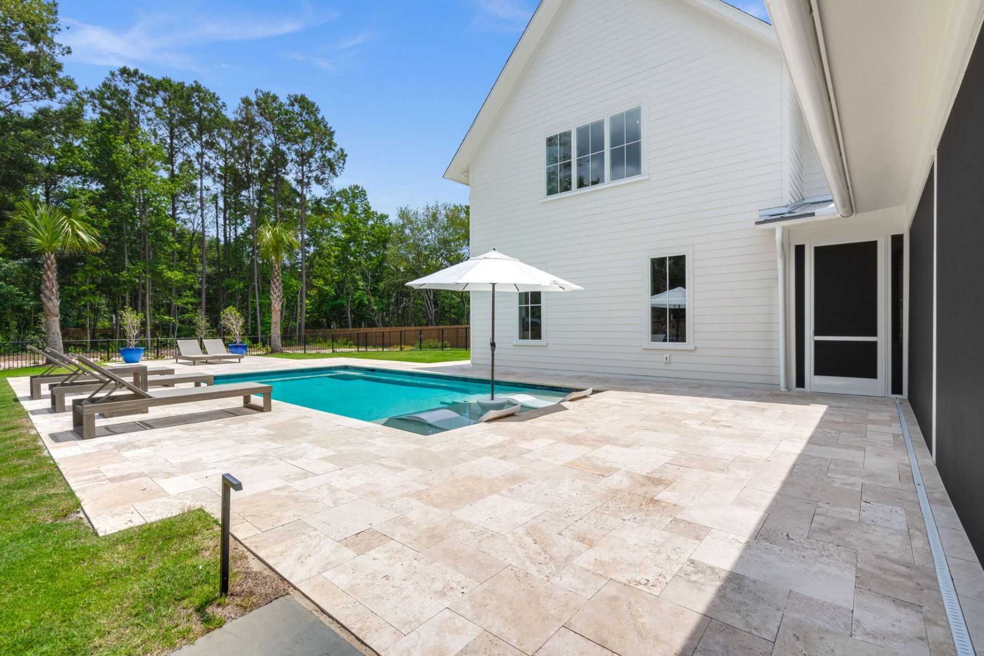 2147 River Road Photo 89