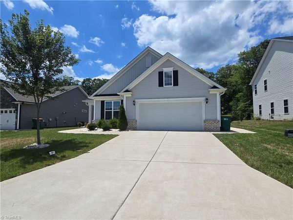 999 Woodview Ridge Trail , Lewisville, NC 27023