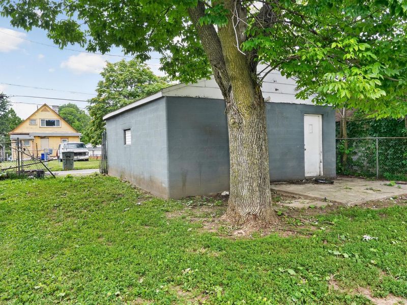 163 Nashoba Avenue, Columbus, OH 43223 Photo 2