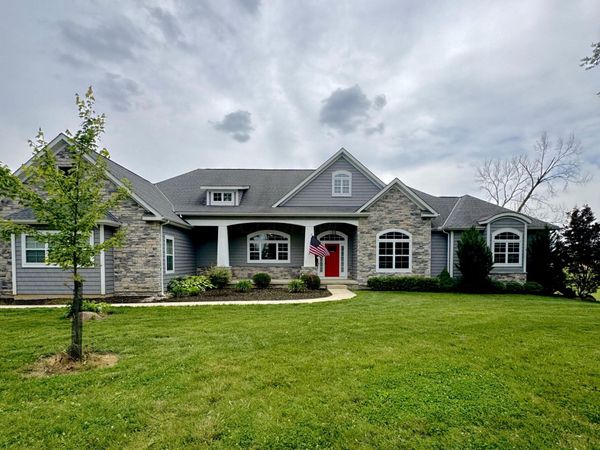 12225 Andrews Drive , Plain City, OH 43064