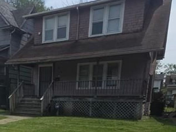 137 Geneva Street, Highland Park, MI 48203