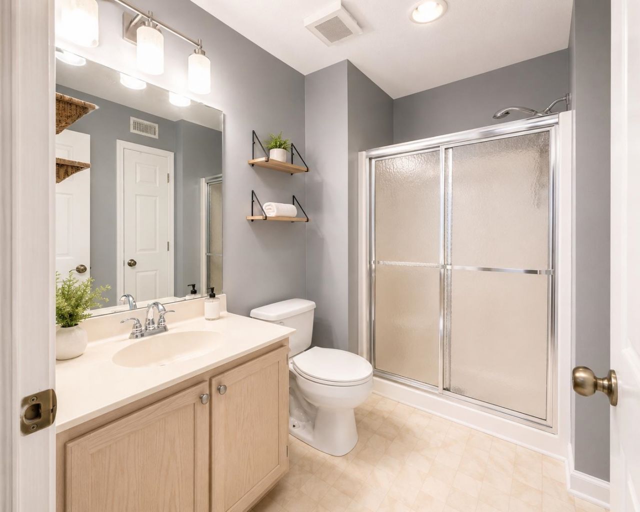 4502 W Harbour Ct. Photo 19