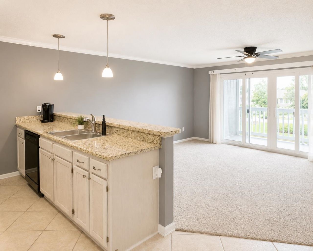 4502 W Harbour Ct. Photo 6