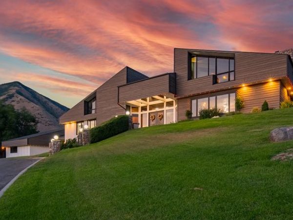 12 N QUIET MEADOW LN , Mapleton, UT 84664